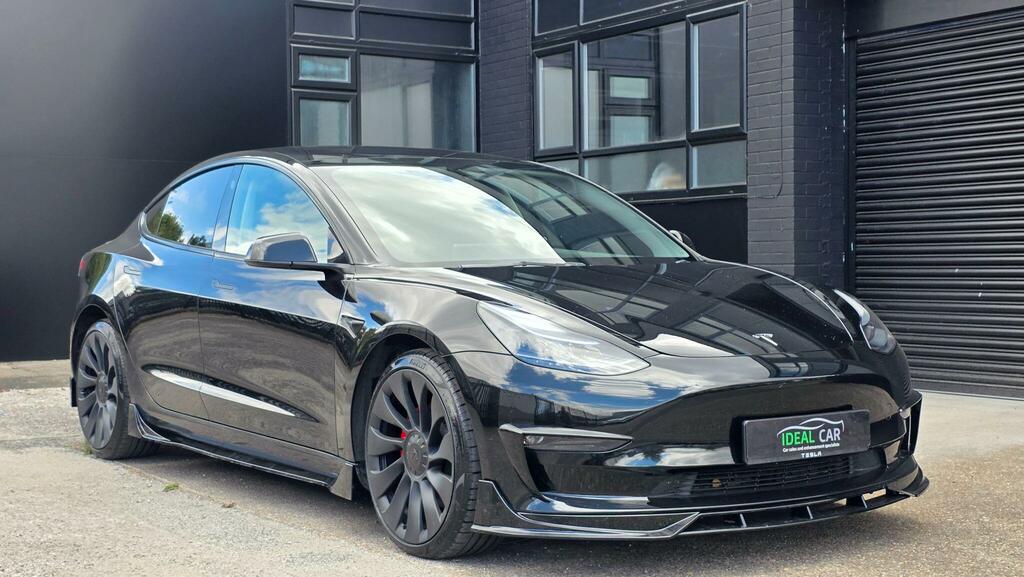 Tesla Model 3 Dual Motor Performance 4Wde Performanc Black