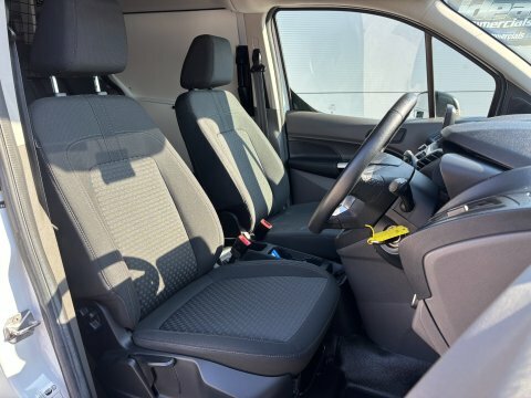Ford Transit Connect 230 L2 Trend MF70YXH White #4
