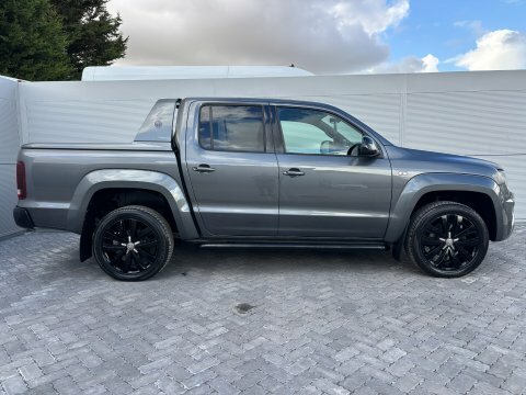 Volkswagen Amarok Highline 258 Ps 3.0 V6 Tdi 8Sp 4Motion Black #9
