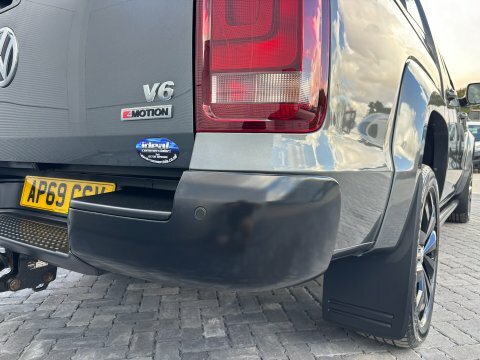 Volkswagen Amarok Highline 258 Ps 3.0 V6 Tdi 8Sp 4Motion Black #25