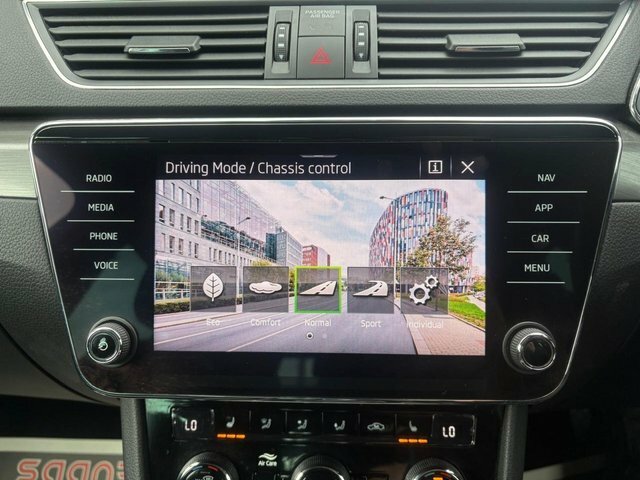 Skoda Superb 1.4 Tsi Iv 13Kwh Se L Plug-in Dsg Blue #18