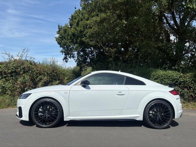 Audi TT 2021 2.0 Tfsi 45 Black Edition Coupe S Black #4