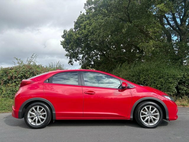 Honda Civic 2013 1.8 I-vtec Ex Hatchback Euro Red #6