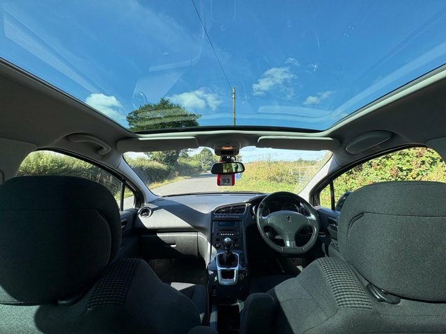 Peugeot 5008 1.6 Hdi Active Euro 5 Black #12