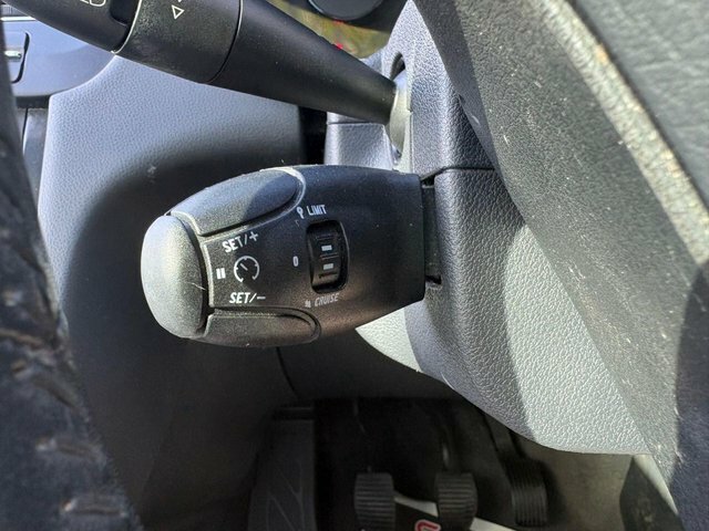 Peugeot 5008 1.6 Hdi Active Euro 5 Black #42