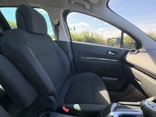 Peugeot 5008 1.6 Hdi Active Euro 5 Black #15
