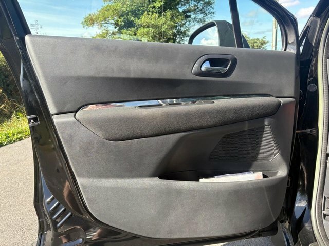 Peugeot 5008 1.6 Hdi Active Euro 5 Black #35