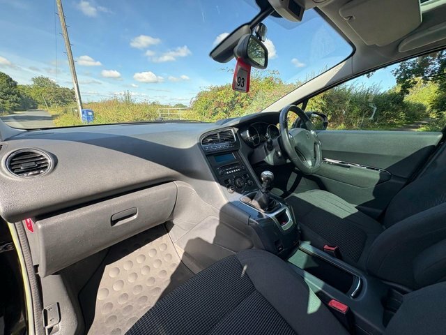 Peugeot 5008 1.6 Hdi Active Euro 5 Black #13