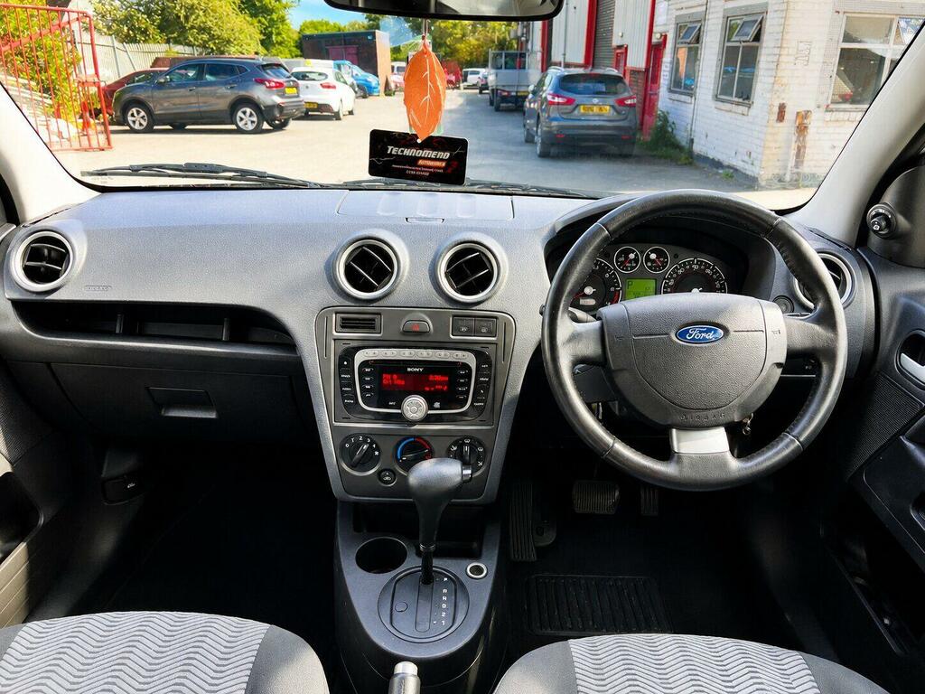 Ford Fusion Plus Black #3