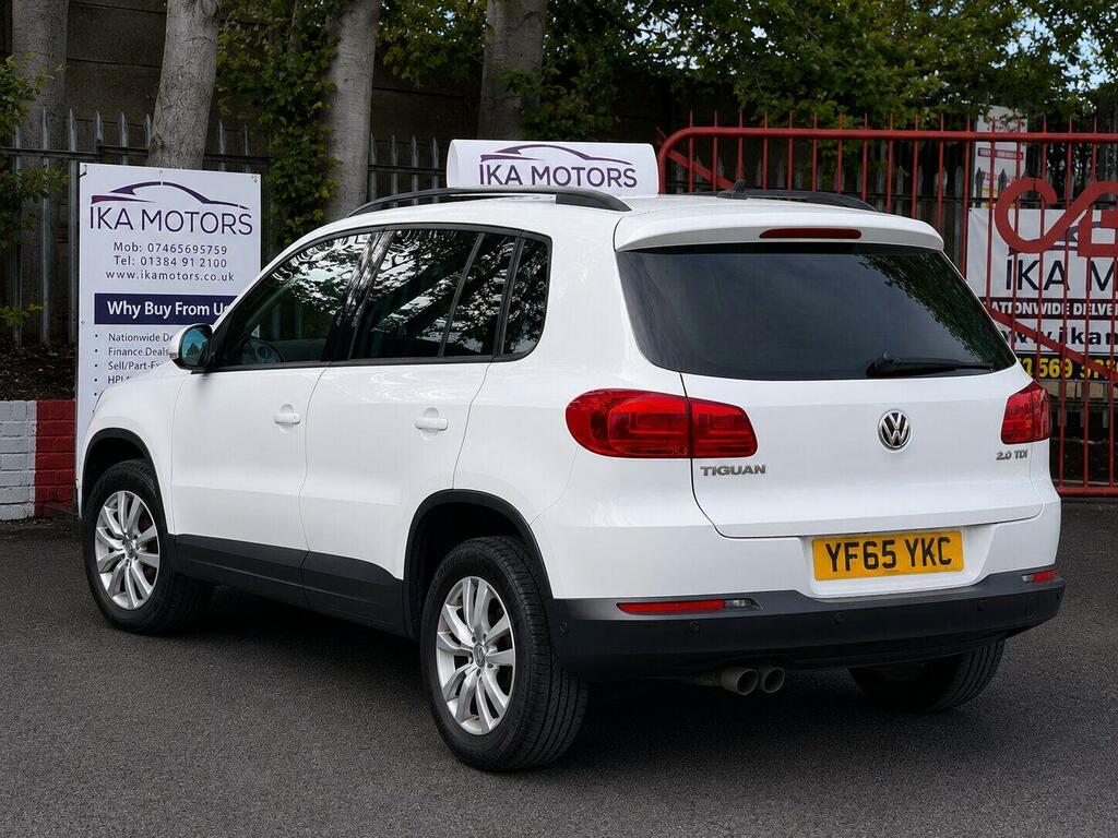 Volkswagen Tiguan S White #5