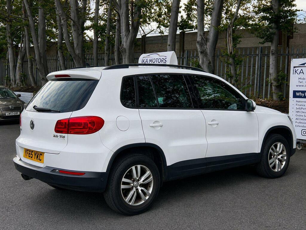 Volkswagen Tiguan S White #6