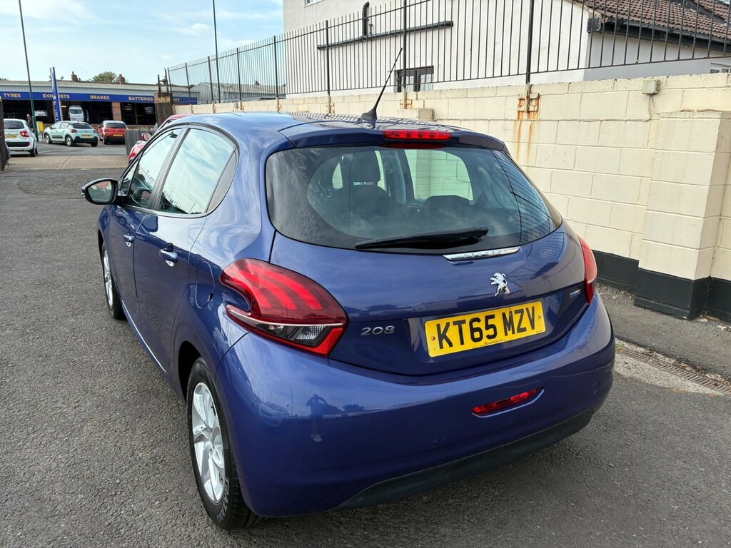 Peugeot 208 1.2 Puretech Active Blue #5