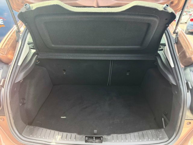 Ford Focus 1.6 Zetec S Tdci Black Low Tax Bluet Black #25