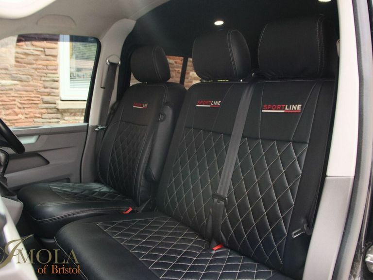 Volkswagen Transporter Transporter 2.0 Tdi T30 Highline Dsg Fwd Swb Euro KM20NZC Black #3
