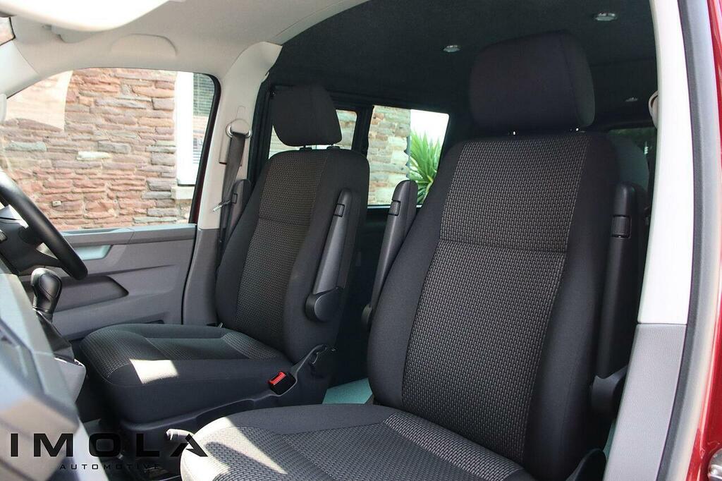 Volkswagen Transporter Transporter 2.0 Tdi T32 Highline Kombi Dsg Fwd Swb BV20RWY Red #4