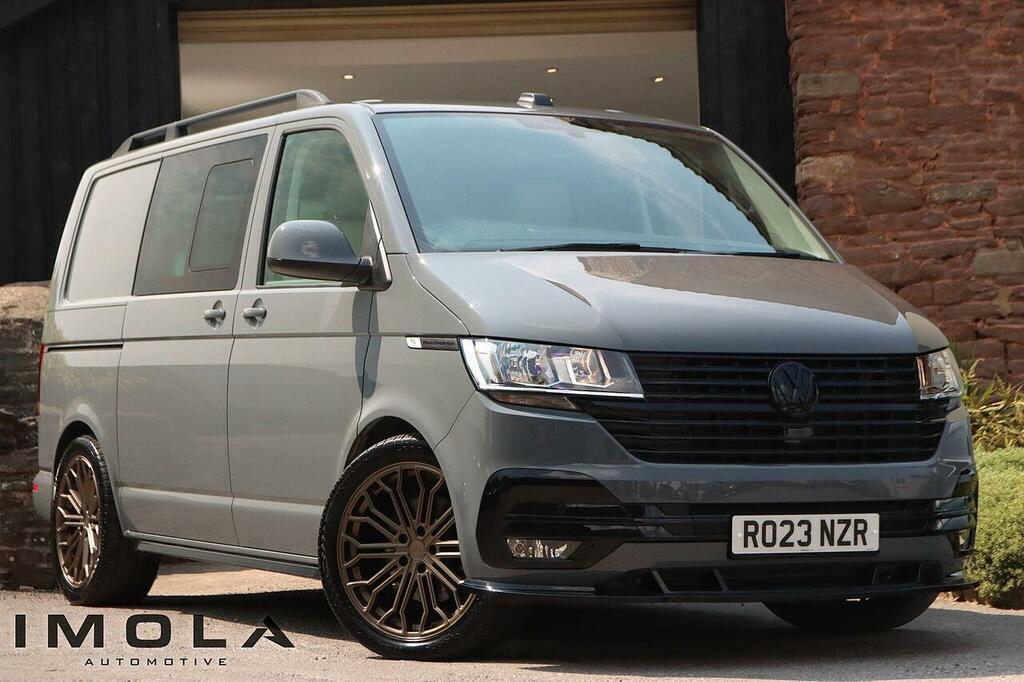 Volkswagen Transporter Transporter 2.0 Tdi T32 Highline Kombi Fwd Swb Eur RO23NZR Grey