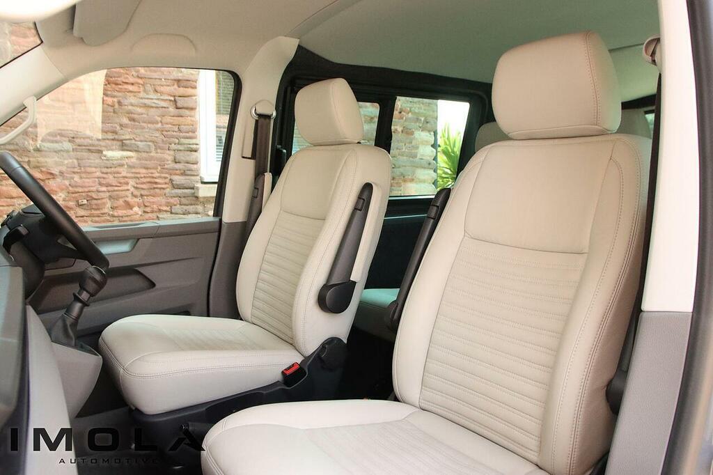 Volkswagen Transporter Transporter 2.0 Tdi T32 Highline Kombi Fwd Swb Eur RO23NZR Grey #3