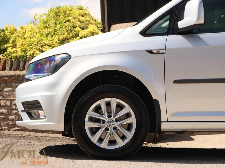 Volkswagen Caddy Maxi 2.0 Tdi C20 Maxi Combi Van Fwd Red #16