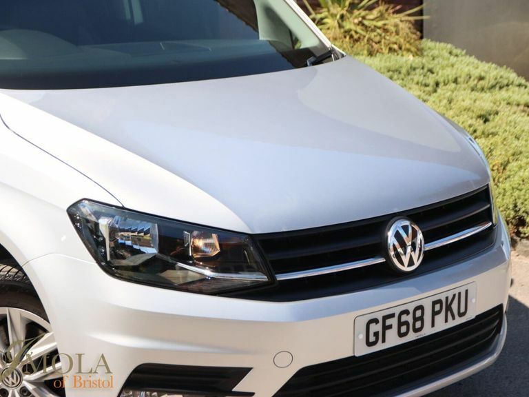 Volkswagen Caddy Maxi 2.0 Tdi C20 Maxi Combi Van Fwd Red #7