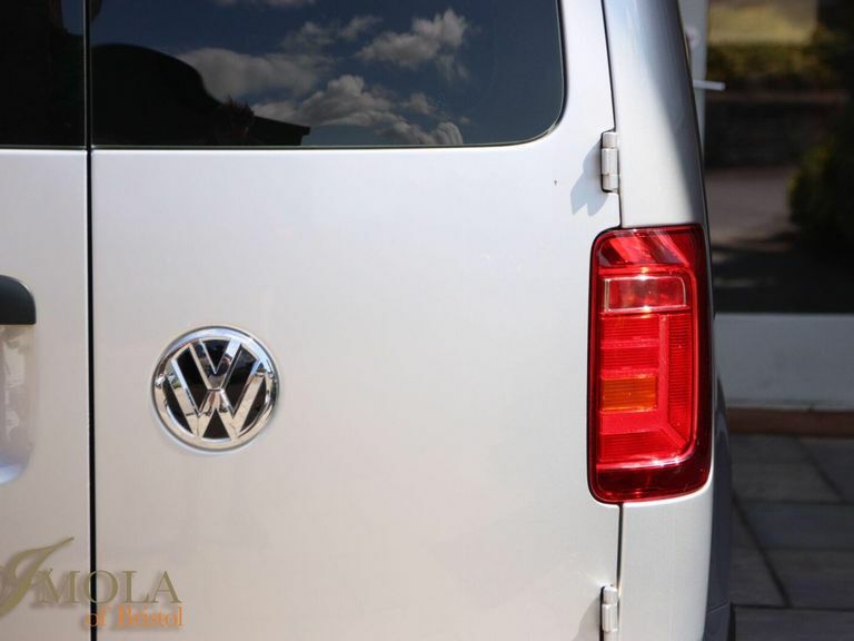 Volkswagen Caddy Maxi 2.0 Tdi C20 Maxi Combi Van Fwd Red #44