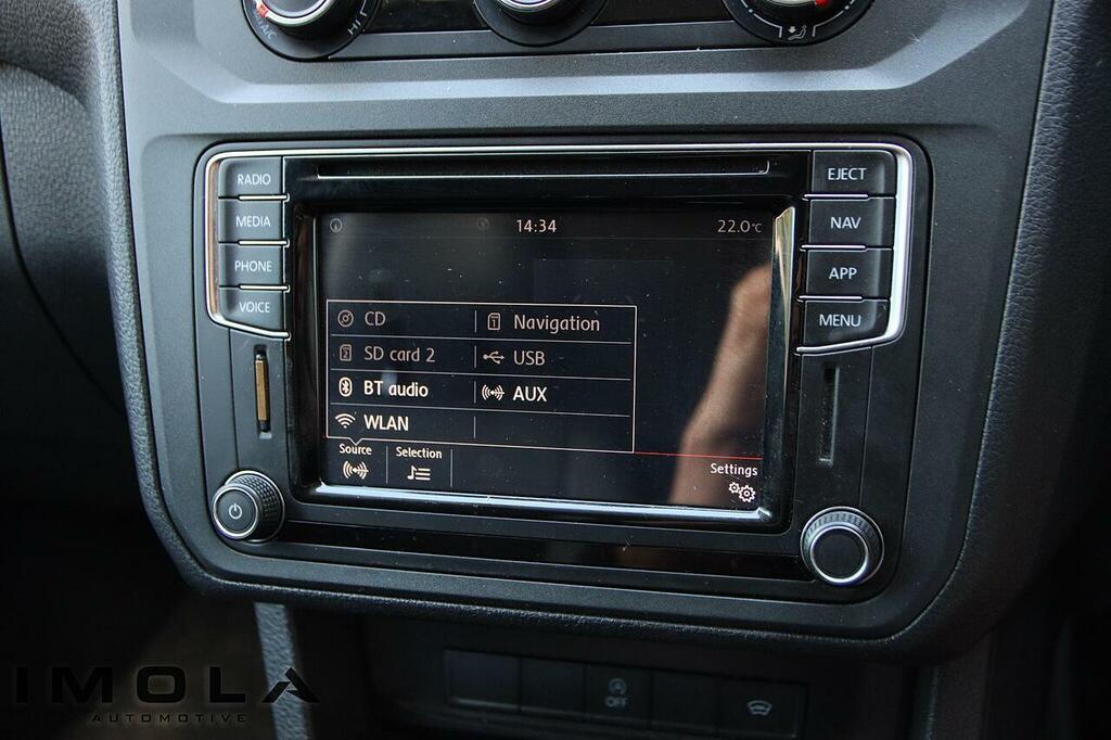 Volkswagen Caddy Maxi 2L Startline 6Dr White #21