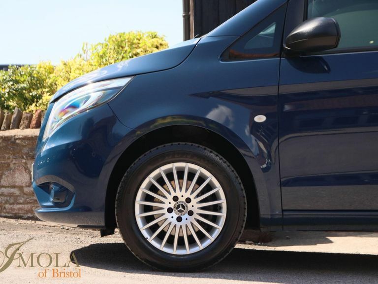 Mercedes-Benz Vito 114 Cdi Progressive White #16