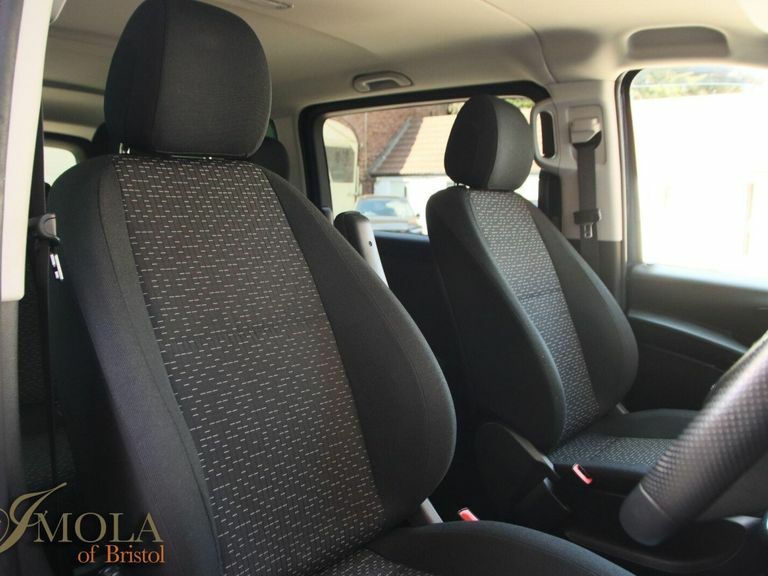 Mercedes-Benz Vito 114 Cdi Progressive White #40