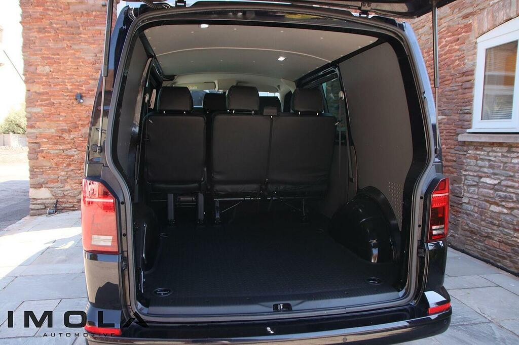 Volkswagen Transporter Transporter 2.0 Tdi T32 Highline Kombi Dsg Fwd Swb Black #5