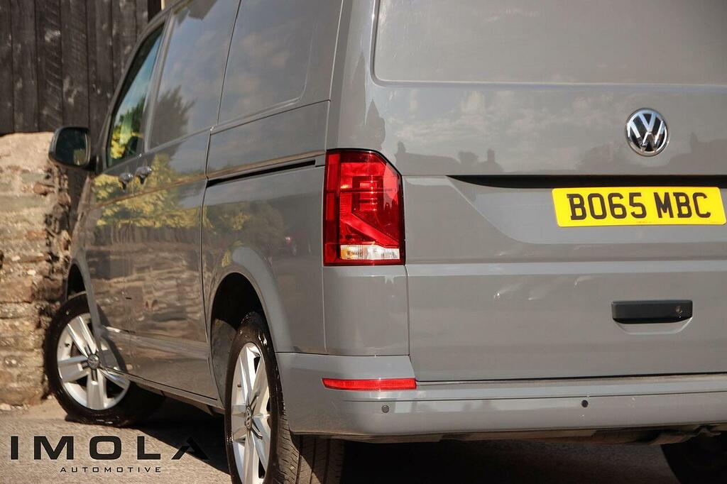 Volkswagen Transporter T32 2.0 Tdi 200 Bhp Lwb Highline Dsg Kombi Red #14