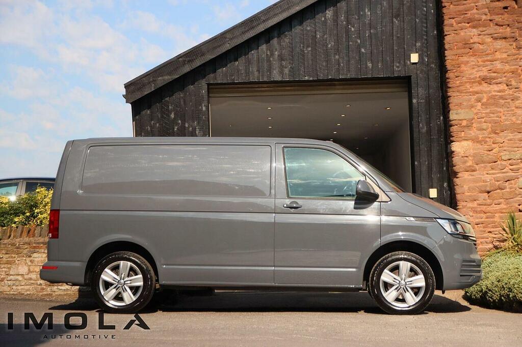 Volkswagen Transporter T32 2.0 Tdi 200 Bhp Lwb Highline Dsg Kombi Red #17