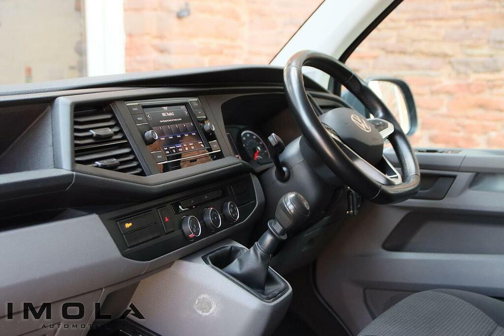 Volkswagen Transporter T32 2.0 Tdi 200 Bhp Lwb Highline Dsg Kombi Red #28