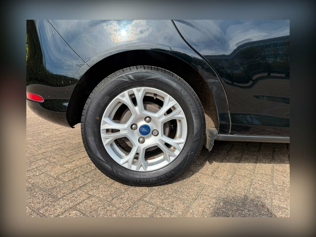 Ford B-Max 1.0T Ecoboost Titanium Euro 5 Euro 5  #33