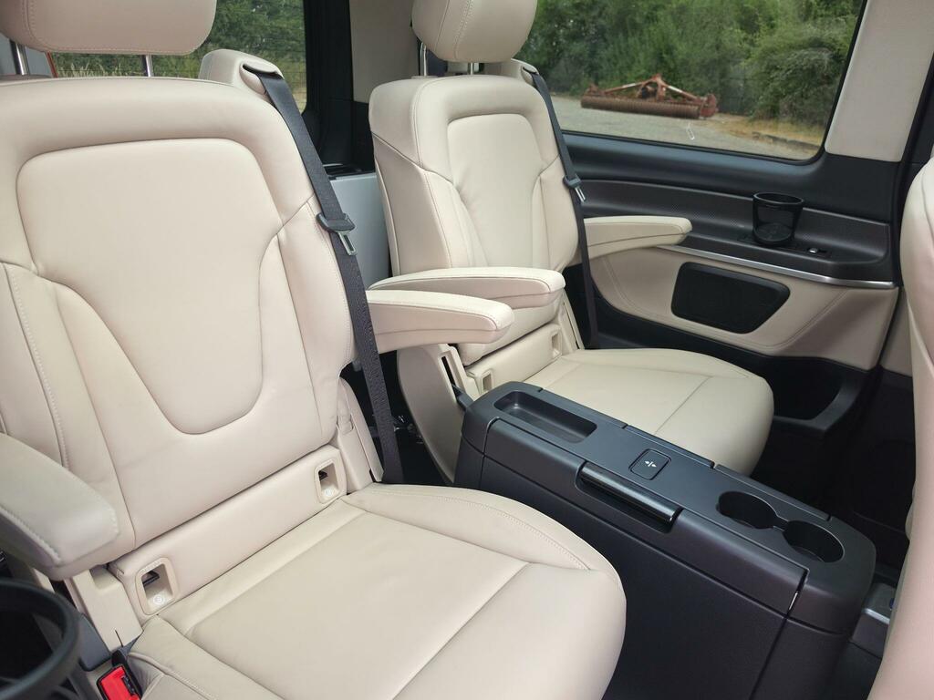 Mercedes-Benz V Class V 250 D Amg Line Black #18