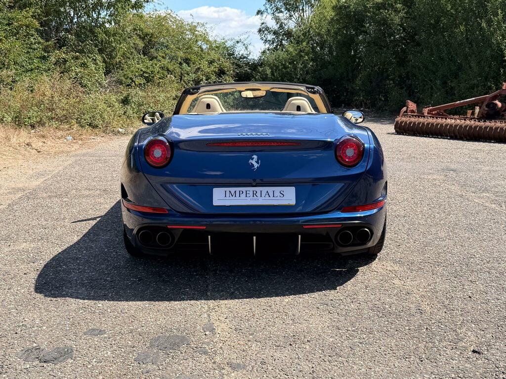 Ferrari California Convertible 3.8 Red #11