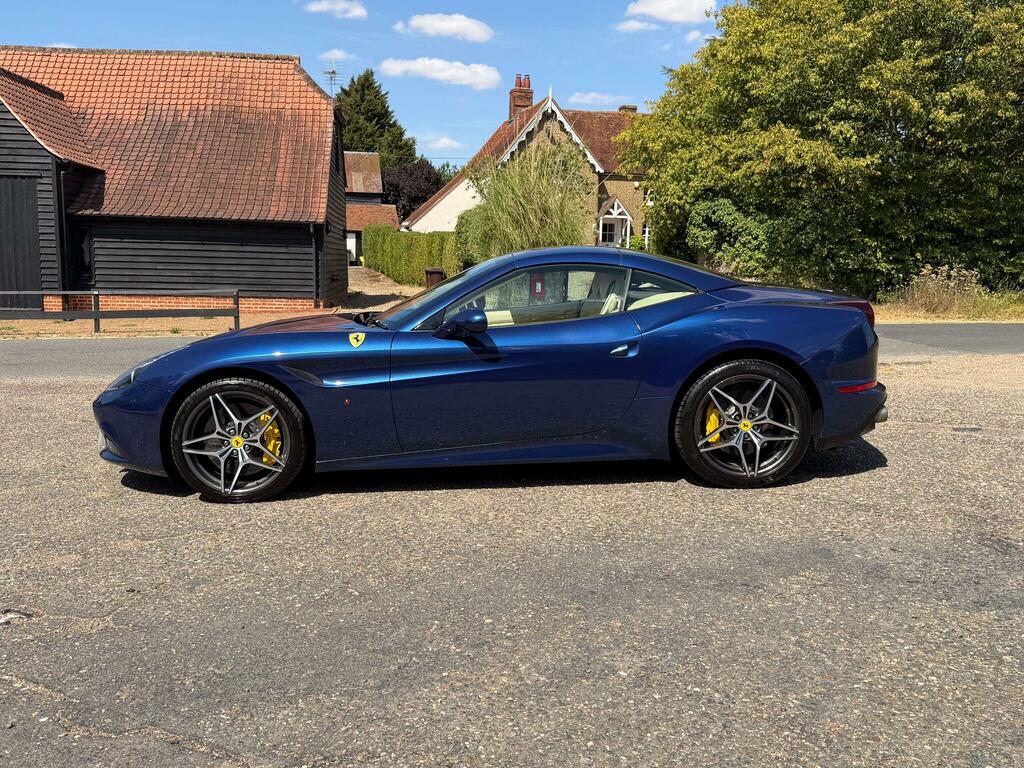 Ferrari California Convertible 3.8 Red #32