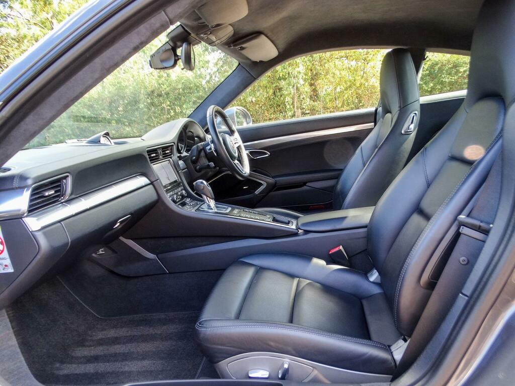 Porsche 911 Petrol #3