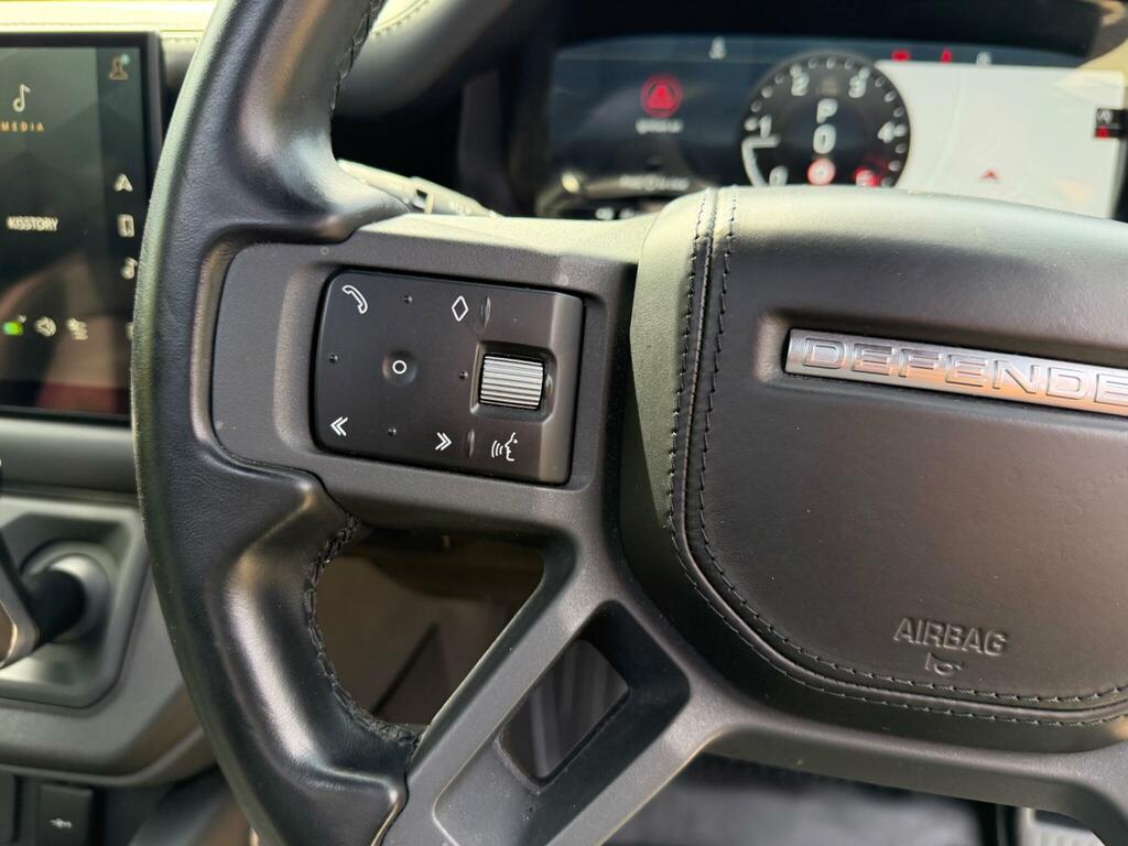 Land Rover Defender 110 3.0 D300 X-dynamic S 110 Estate Black #8