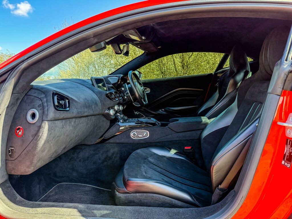 Aston Martin Vantage Petrol  #3