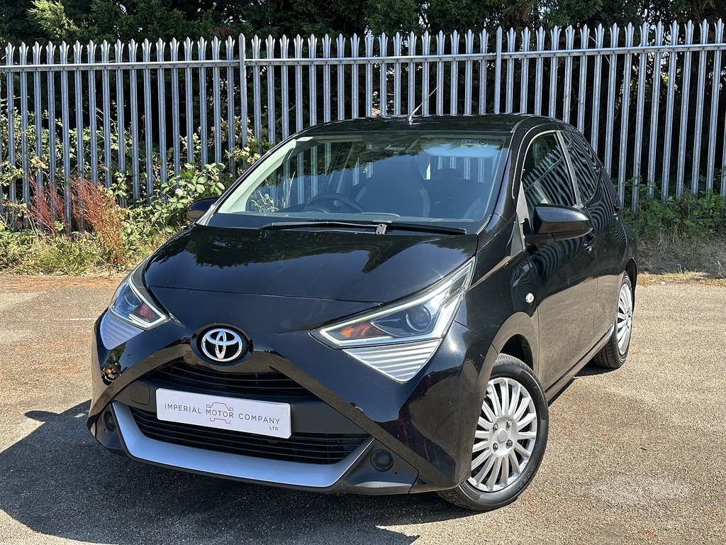 Toyota Aygo Vvt-i X-play GF70RVP Black #3