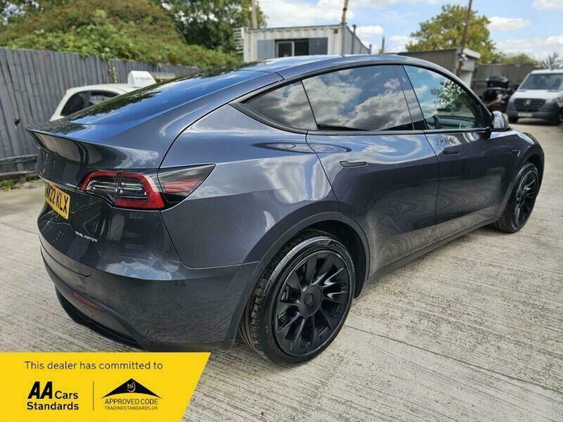 Tesla Model Y Dual Motor Long Range MM22KLX Grey #3