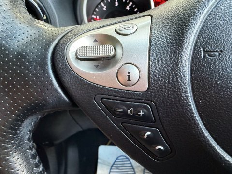 Nissan Juke 1.2 Dig-t Acenta Premium 6Spd Euro 5 S S Yellow #40