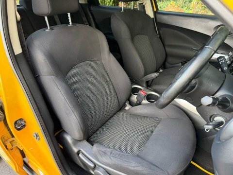 Nissan Juke 1.2 Dig-t Acenta Premium 6Spd Euro 5 S S Yellow #21