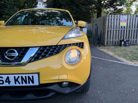 Nissan Juke 1.2 Dig-t Acenta Premium 6Spd Euro 5 S S Yellow #9