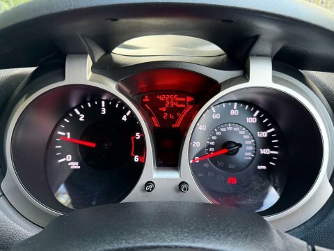 Nissan Juke 1.2 Dig-t Acenta Premium 6Spd Euro 5 S S Yellow #36