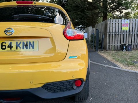 Nissan Juke 1.2 Dig-t Acenta Premium 6Spd Euro 5 S S Yellow #19
