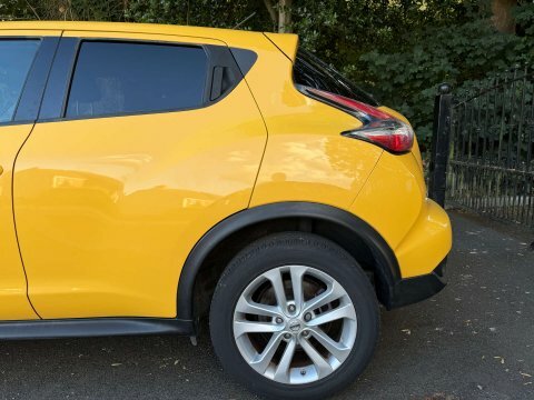 Nissan Juke 1.2 Dig-t Acenta Premium 6Spd Euro 5 S S Yellow #6