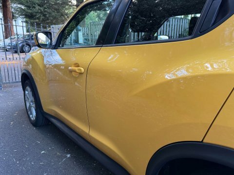 Nissan Juke 1.2 Dig-t Acenta Premium 6Spd Euro 5 S S Yellow #17