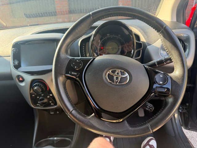 Toyota Aygo 1.0 Vvt-i X-play Hatchback Euro Grey #5