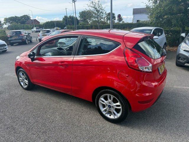 Ford Fiesta 1.25 Zetec Hatchback Euro 6 82 Red #3