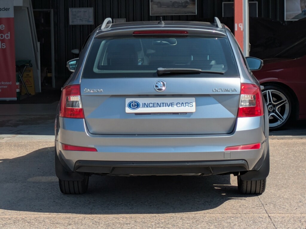 Skoda Octavia 2013 1.6 Tdi Elegance Estate Eur Blue #8